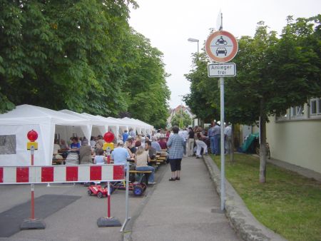 Images/01_Blick unter die Kastanien.jpg